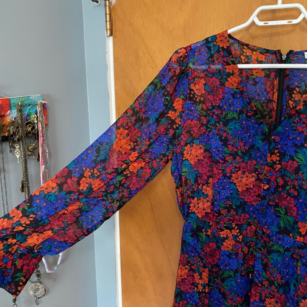 Calvin Klein Vibrant Floral Long Sleeve Dress - Picture 2 of 4